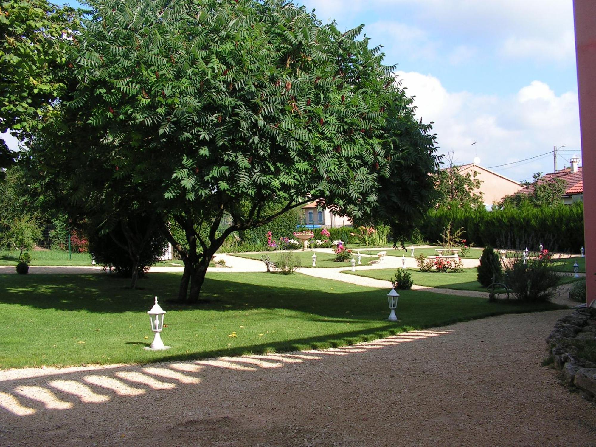 Hotel Cote Jardin Commercy Exteriör bild